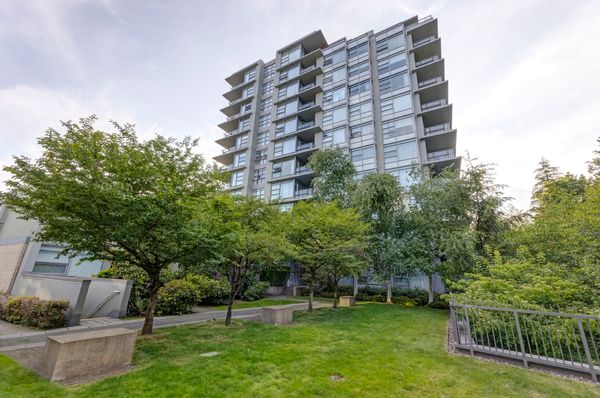 Great Investment Opportunity：105-9222 University Cr. Burnaby R2783803