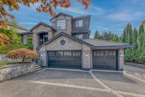 New Listing: 3067 Plateau Blvd. Coquitlam R3156596